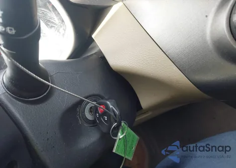 2011 Toyota Rav4 z USA, uszkodzony, nr VIN JTMBF4DVXB5043643